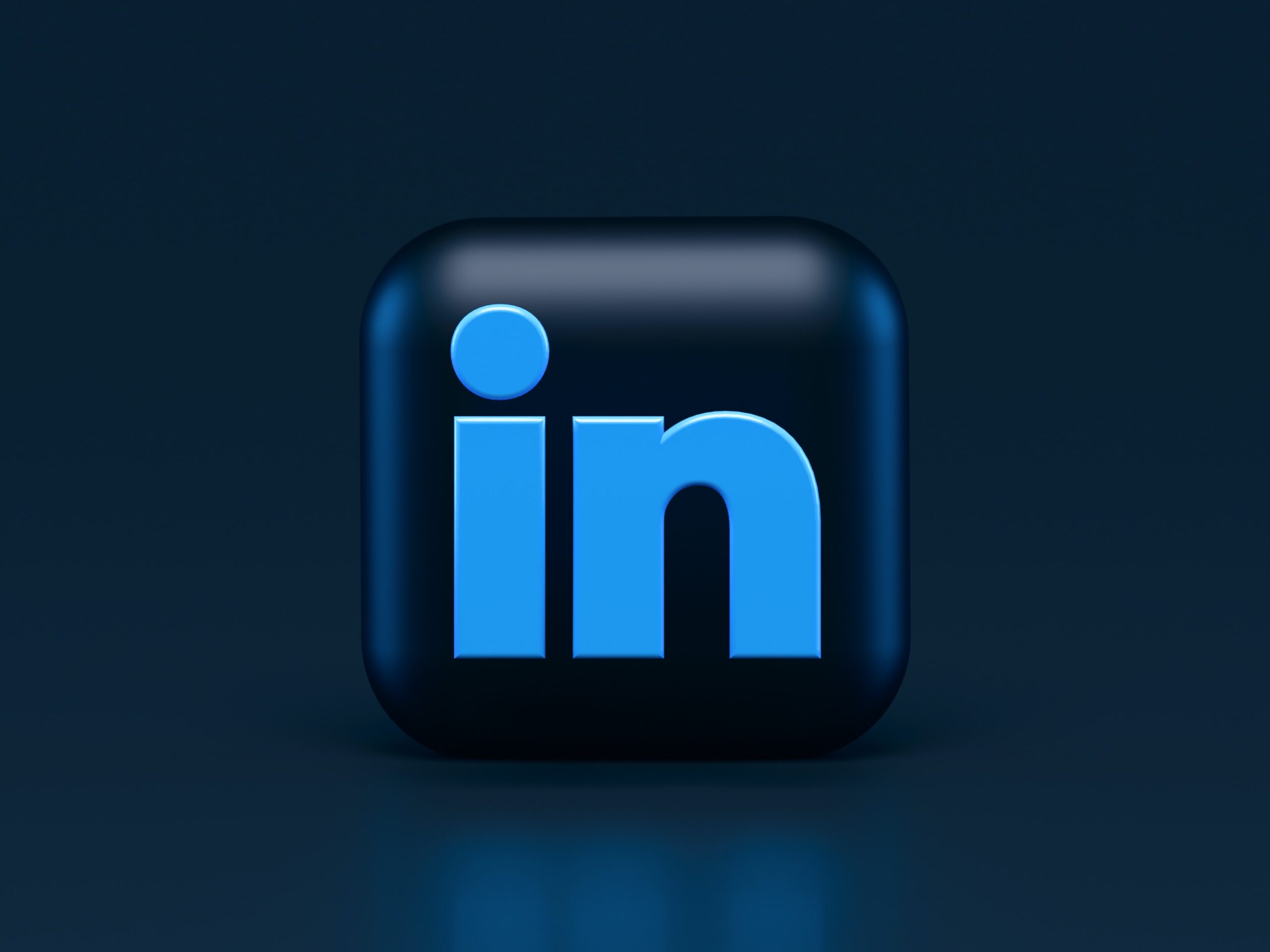Top tips for boosting your corporate brand presence on LinkedIn